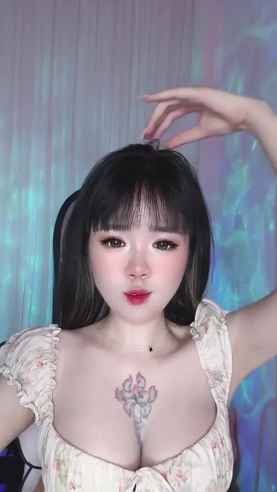 Chỉ có cao thủ mới biết Idol xăm hình con gì