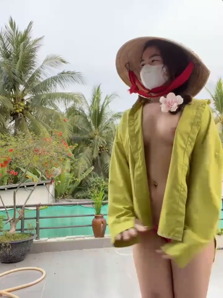 Giờ đến cả bé nông dân cũng có thể là idol tóp tóp nổi tiếng