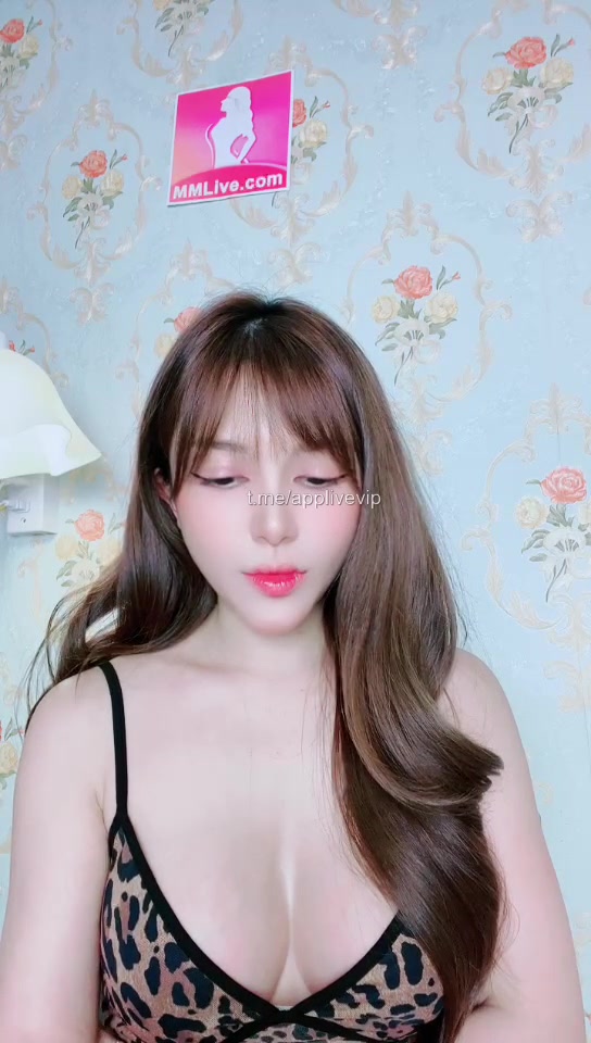 Bé Quỳnh79 nhưng lại đam mê đóng phim 69
