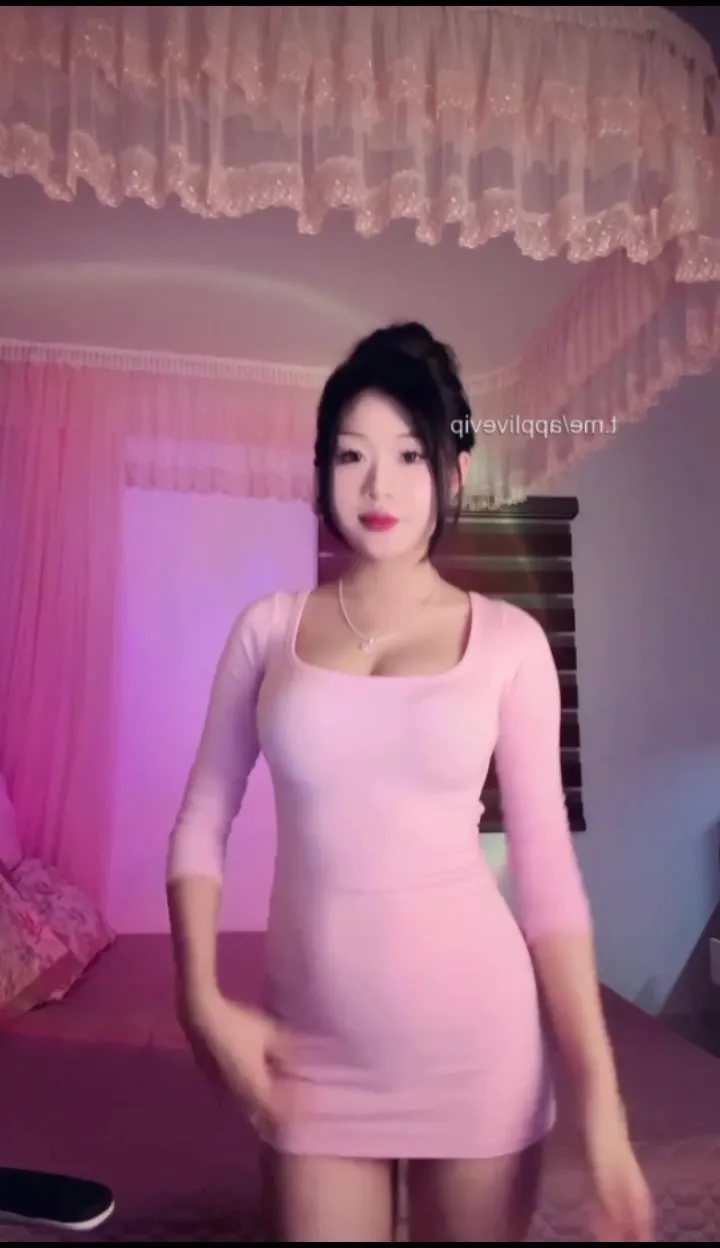 Xua tan mệt mỏi sau 1 ngày cùng Idol Changiu bưởi siêu to