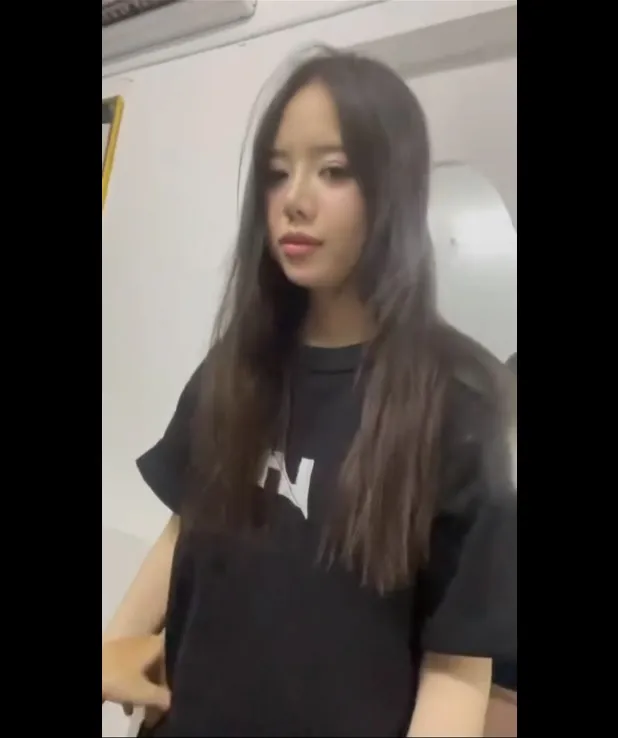 Phương Anh xinh gái lộ clipsex.