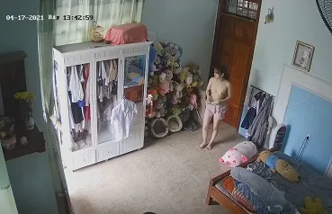 Hacker Camera em sinh viên vú to thay đồ ở nhà !
