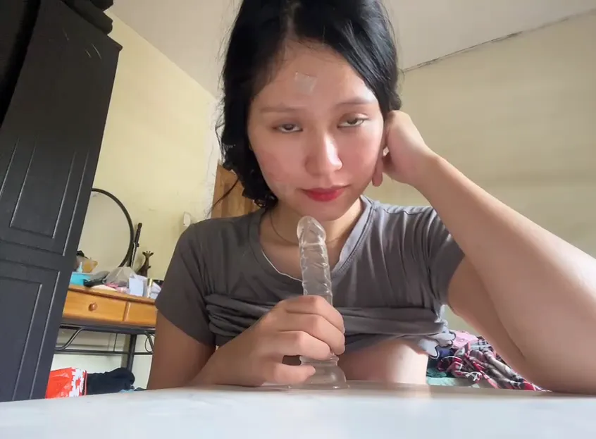 Thể dục buổi trưa.