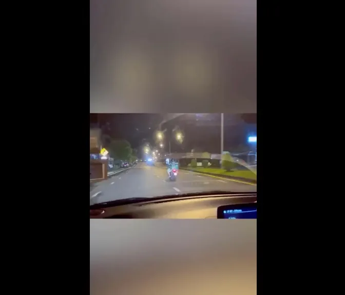 Bé đường dâm tặc.