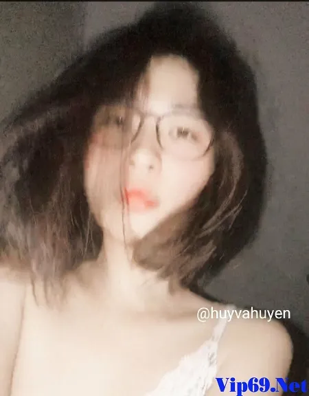 Pic + Huy và Huyền New