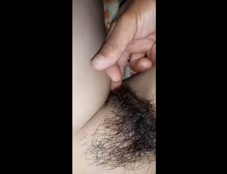 Em 17 được bú được sờ.