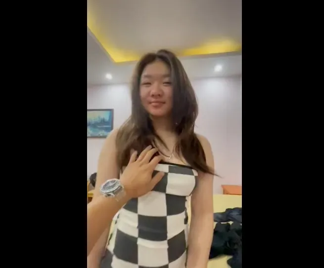 Địt em rau Tinder Bắc Ninh.