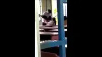 Học sinh chịch trong lớp học bị quay lén!
