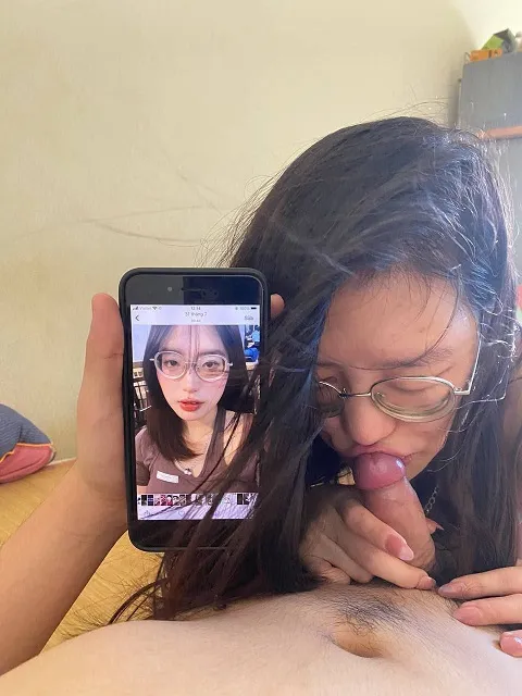 Nữ sinh dâm lộ Clip nóng cùng bạn trai.