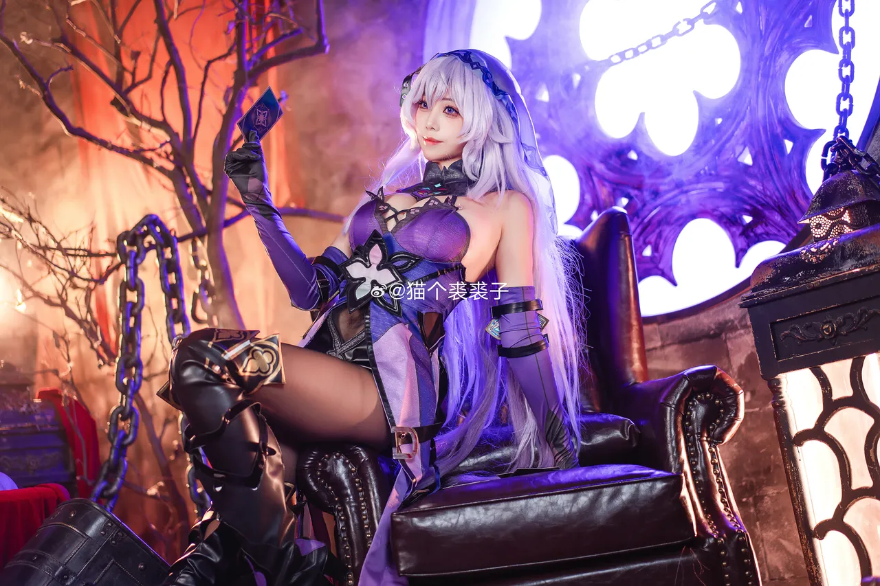 蜜汁猫裘 - 黑天鹅