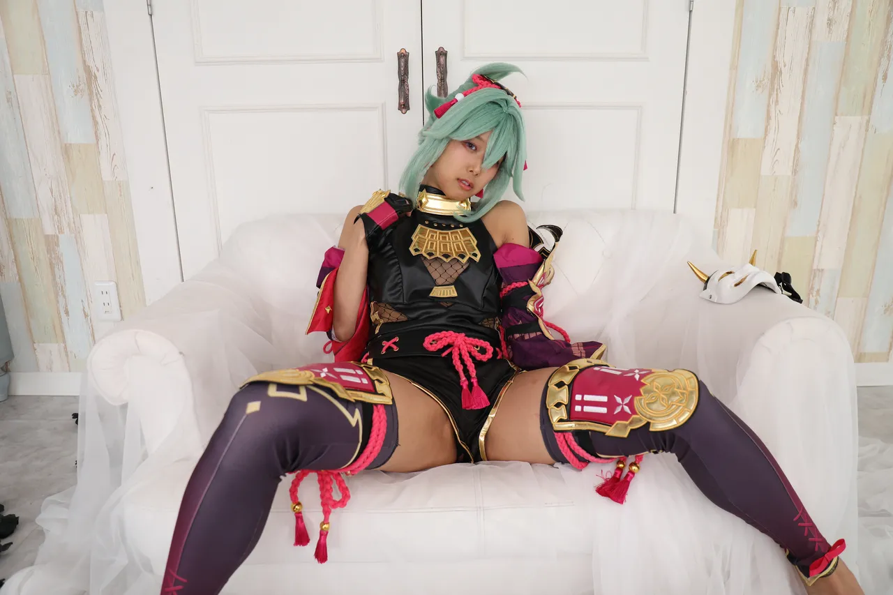 最強属性68写真集 前乃菜々