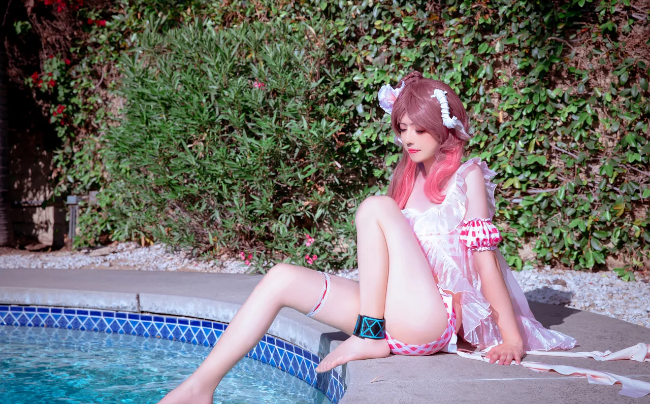 葡萄糖_Glucose - 明日方舟 夏活异格艾雅法拉