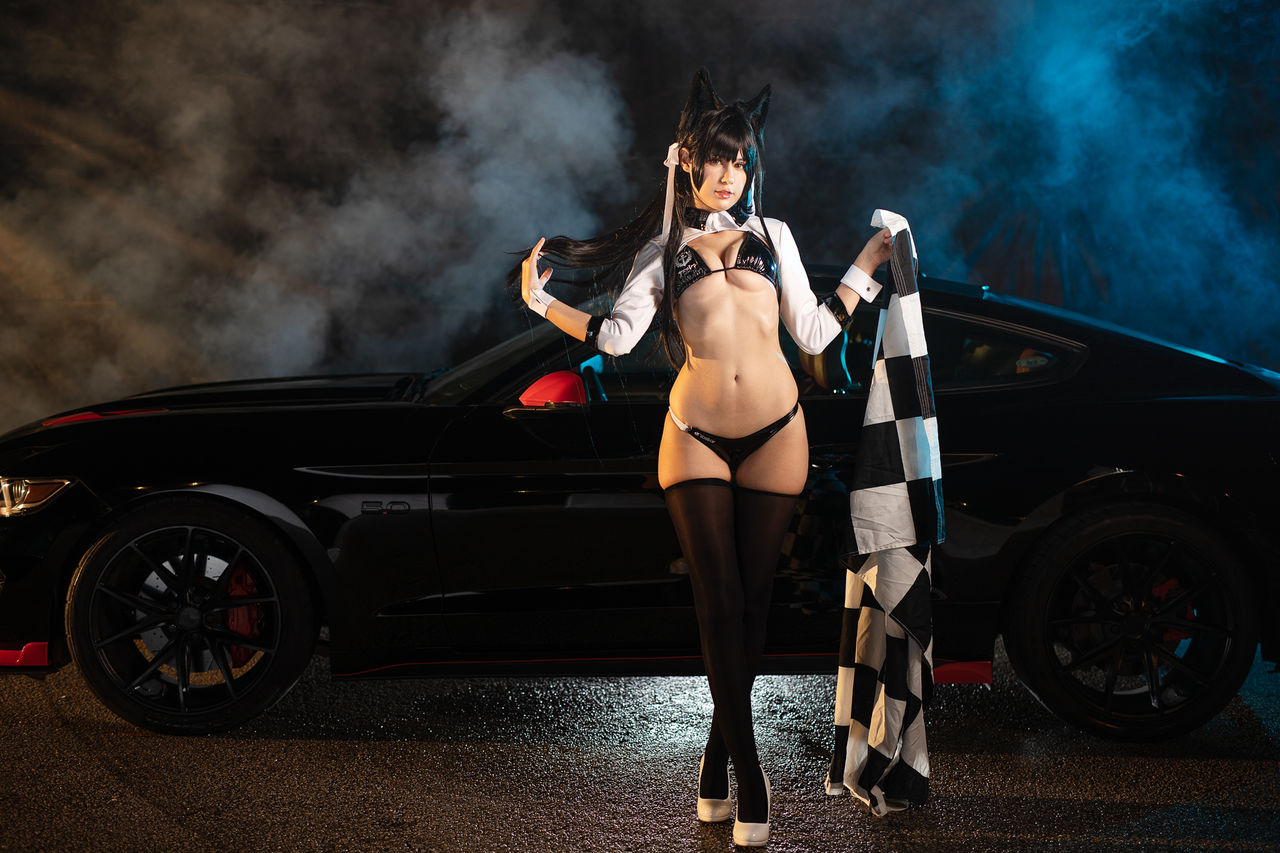 Jean Wanwan - Race Queen Atago