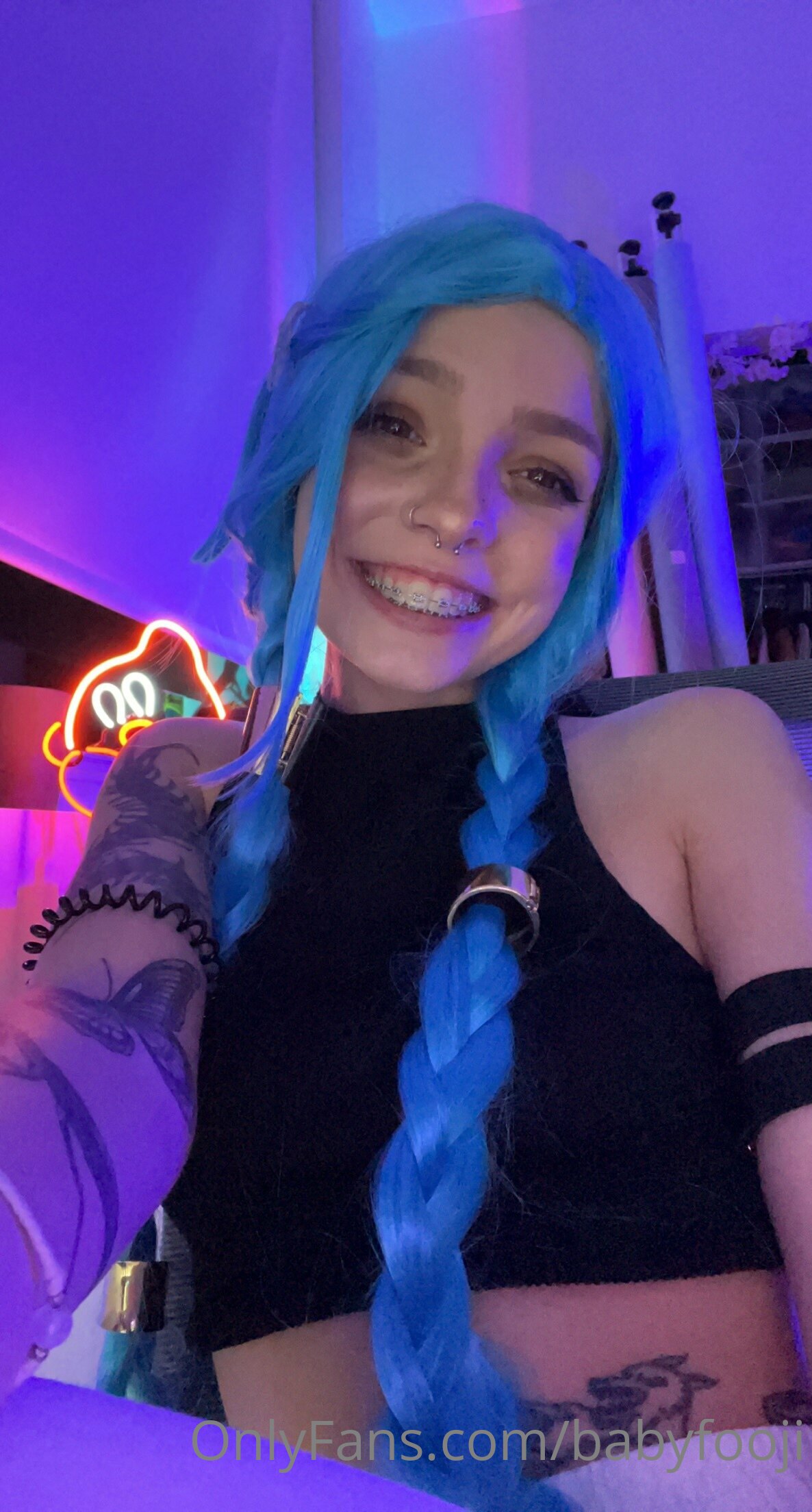 Depvailon.Com: Babyfooji - jinx Page 1/4