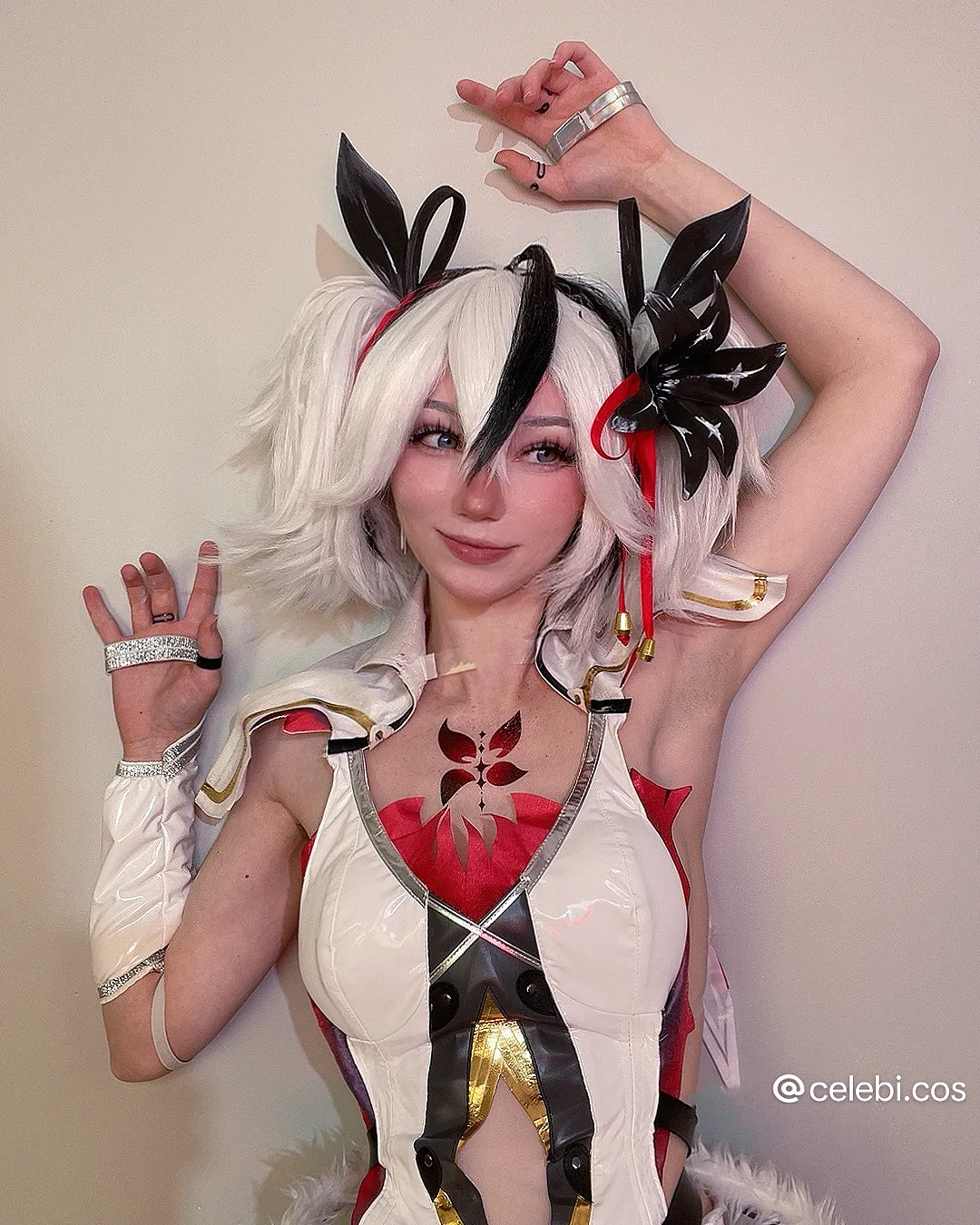 Celebi cosplay - Camellya