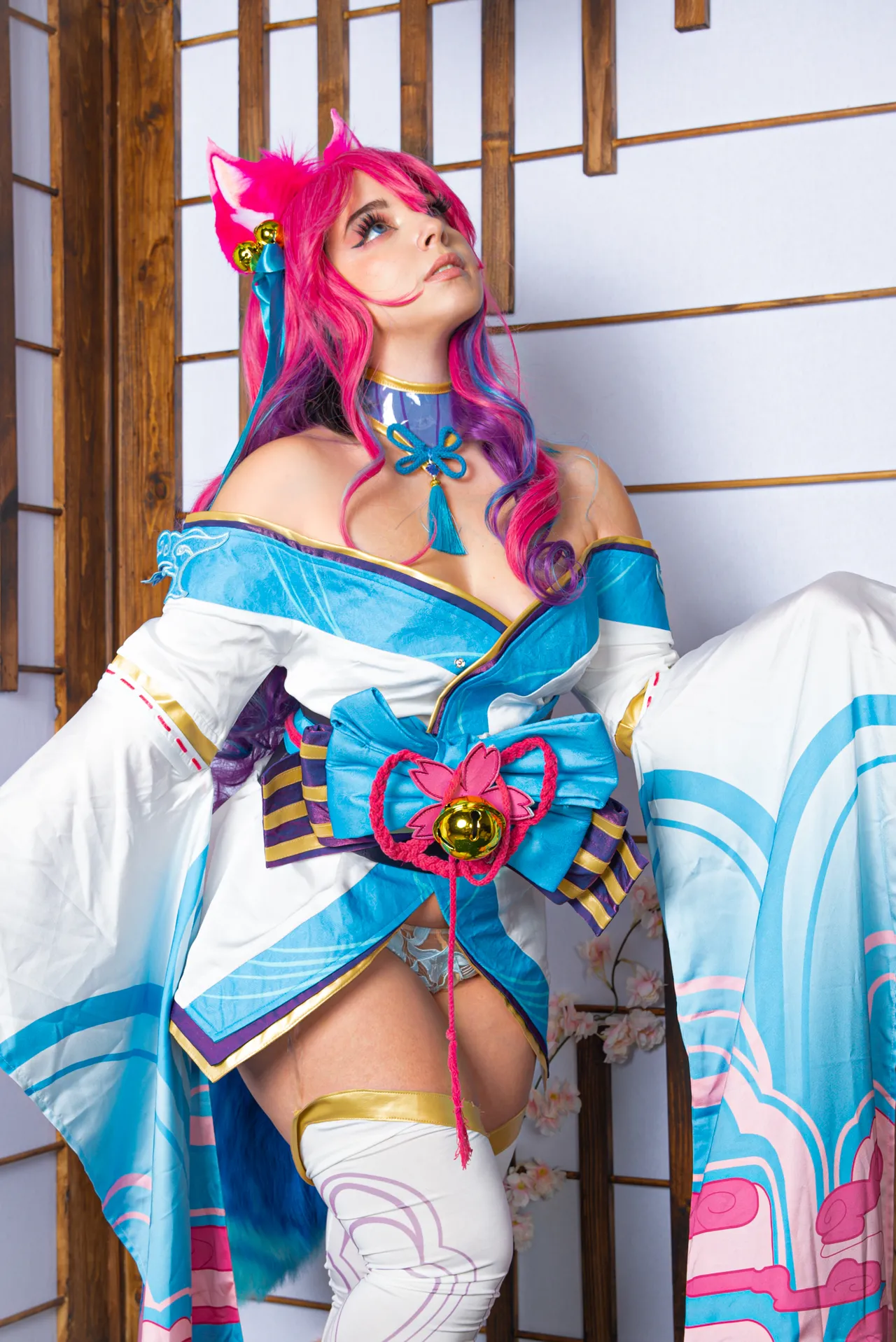 Ahri [spirit blossom] (Serinide)